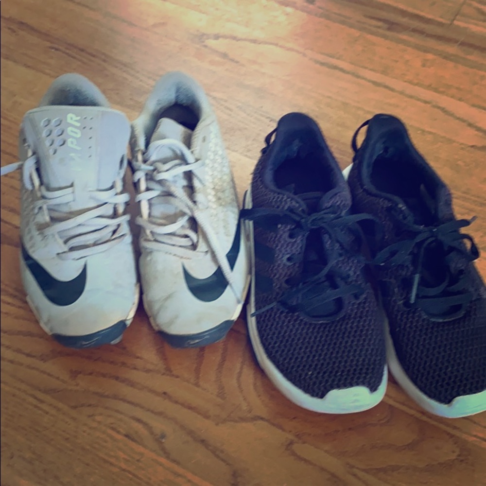Boys shoes